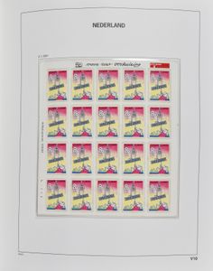 1993/2013 Collection quasi complète de feuilles de 10, timbres de Noël et quelques autres dans un album Davo (pas de feuilles provinciales), tb.