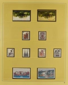 1993/2011 Nice collection in 4 Safe albums, nice theme and high face value, vf