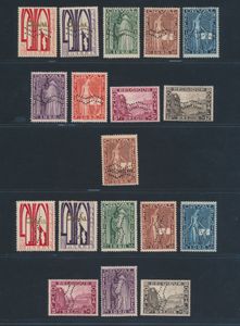 1884/1958 Interessante verzameling firmaperforaties op bladen, waarbij mouwstrepen zonder waarborg, grote ronde perforaties, betere stempels, SP, BZ, zm/m