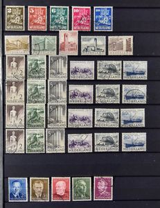 Egalement territoires d'outre-mer, composition de meilleurs timbres dans un classeur, y compris gest. des années 1950 avec 