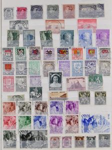 1935/2005 Verzameling in 2 insteekboeken, jaren 1945/1960 goed vertegenwoordigd, zm/m