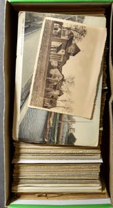 Various places and views, all older cards, also some fantasy and themed (+/- 700 items)
