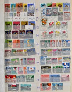 1900/1990 Sammlung mit Doubletten in 2 Einsteckbüchern, viele Marken einwandfrei/schön/zu kontrollieren, einwandfrei/schön/zu kontrollieren