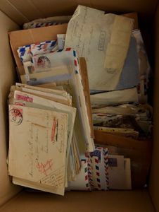 1894-1995, Katanga, Belgian Congo, Zaire, Burundi, Ruanda Urundi, large accumulation in box of more than 700 items of postal history (covers, postal stationeries, incoming mails, aerograms) mixed quality (also some front), mainly Belgian Congo, some good cancellations, destinations and frankings, to be checked, but very interesting, vf/f/to be checked