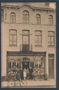 Heist op den Berg, magasin de chaussures (1 pièce)