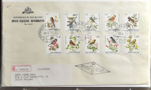 Extensive collection of FDCs and letters in 8 albums, including San Marino, Italy, Vatican, vf