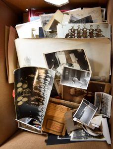 Diverse thema's, albums, reis- en familiefoto's (Duizenden stuks)