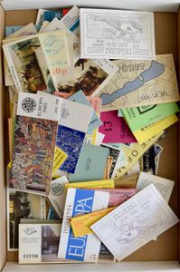 Dozens of booklets, various countries including Scandinavia, vf/to be checked.