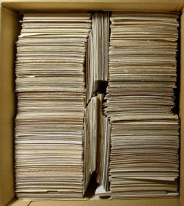 Various countries and also fantasy, nice accumulation, all older (+/- 2,100 items)