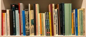 Zusammenstellung von 73 Büchern, siehe Fotos auf der Website