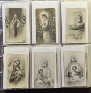 RELIGIE: Heiligen- en religieprentjes, bidprentjes in 6 albums/ordners (Duizenden stuks)