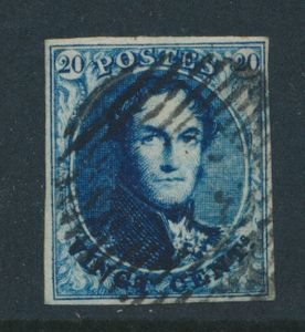 N° 4 