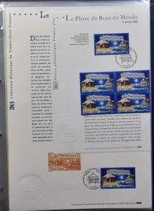 1975/2004 Uitgebreide verzameling herdenkingskaarten in 29 mappen in 4 dozen, zm