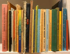 Samenstelling van 43 stuks, zie foto website