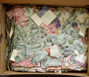 1920/1990, +/-35.000 zegels diverse uitgiften, voor de stempelzoeker, zm/m