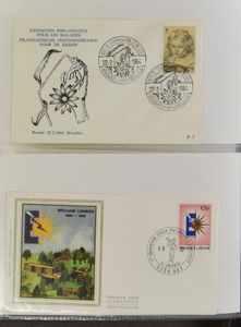 Samenstelling FDC's diverse landen in 3 albums, w.o. België, USA, Frankrijk, enz., zm/m