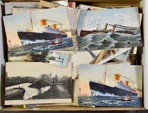 Pakketboten, vissers, sleepboten, enz. (geen marine), alle klein formaat (306 stuks + 1 boekje)