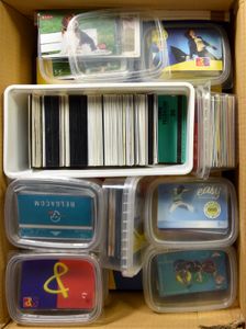 TELEFOONKAARTEN: Mooi lot in albums en doosjes