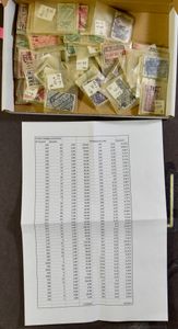 Samenstelling diverse uitgiften voor de stempelzoeker, in pergamijnzakjes, lijst bijgevoegd, zm/m