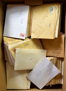 Restanten, waarbij België gesorteerd per nummer in enveloppes + beetje wereld, chromo's en sigarenbandjes, ntz
