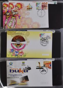 1949/2019 Beautiful collection on FDC in 13 LX Leuchtturm albums, as good as new (high purchase price), vf (High catalogue value)