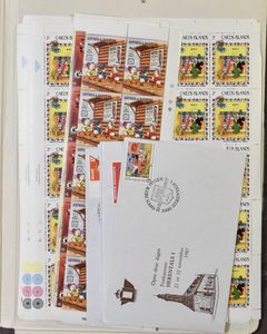 Collection of comic strips, multiple central cancellations per OBP number, several sheets of foreign comics with a few letters, vf/f