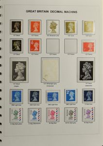 1967/2012 Specialised collection of Machins in 2 ring binders with many mint, vf