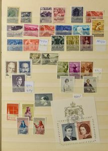 Accumulation mainly mint with complete sets, also duplicates, vf