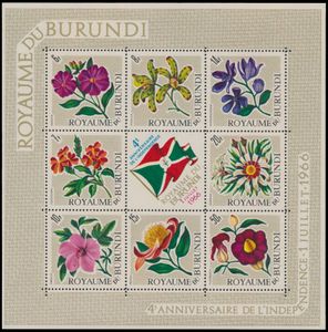 BL 17 ‘Royaume du Burundi’, the 4 perforated blocks, not issued + the 4 normal souvenir sheets ‘Republique du Burundi’, zm (OBP €4.847.50)