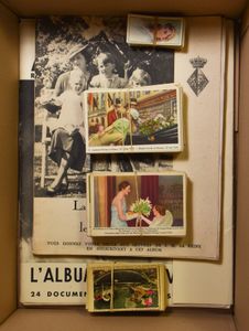 Various 'Royal Family', including documentation