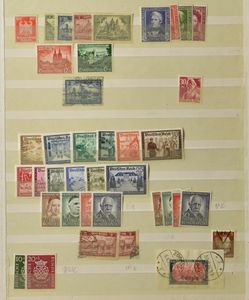 Divers articles dans 2 albums, comprenant principalement la France, l'Allemagne, la Turquie, tb/b/à voir