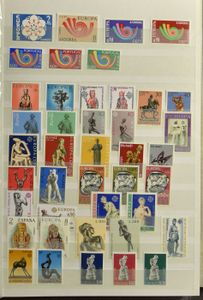 Accumulation de divers pays en 5 livres, dont le Vatican, Cept, les Pays-Bas, la Turquie, l'ONU, tb/b