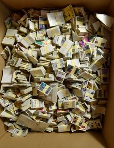 Box full of bundles, not only long-running sets, varied item, f/to be checked