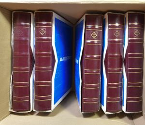 Leuchtturm, 5 empty ring binders with plastic sheets