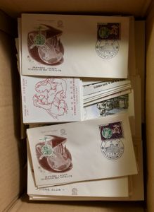 Accumulation of 1050 FDCs from various European countries such as Monaco, Malta, Luxembourg, vf/f