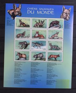 Beautiful stock of stamps, souvenir sheets and sheetlets in 4 stockbooks and box with covers, featuring attractive themes, vf (High catalogue value)