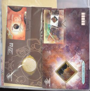 Very nicely accumulated, year folders, booklets, LX booklets, 1st day covers, in 2 Leuchtturm folders, vf