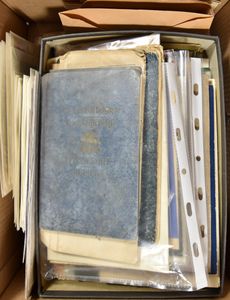 VARIA: Chromo's, kalenders, fotoboek, documenten, uniformen, enz.