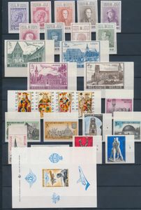 1972/1976 Samenstelling 7 reeksen en 3 blokken, zm (OBP €763,50)