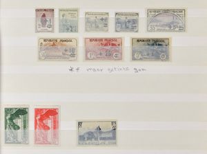 Verzameling in album en 2 insteekboeken vanaf 1920, hoofdzakelijk postfris inclusief boekjes, zm/ntz