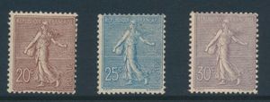 N° 131/33 