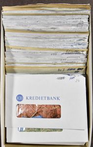 Van oud tot modern, grote voorraad in 2 insteekboeken, omslagen, doosje met bundels, overwegend gest., zm/m/ntz